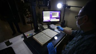 İbn-i Sina´dan Sadrettin Konevi´ye, Mevlana´dan İbn-i Arabi´ye kadar birçok ünlü düşünürün kitapları