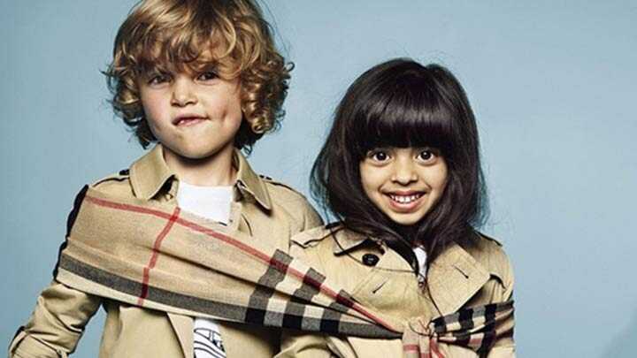 Burberry'de devrim: İlk kez Pakistanlı model kullanıldı