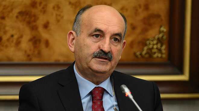 Bakan+M%C3%BCezzino%C4%9Flu:+Ortalama+52+olan+emekli+olma+ya%C5%9F%C4%B1n%C4%B1+daha+yukar%C4%B1+%C3%A7%C4%B1karmam%C4%B1z+gerekiyor