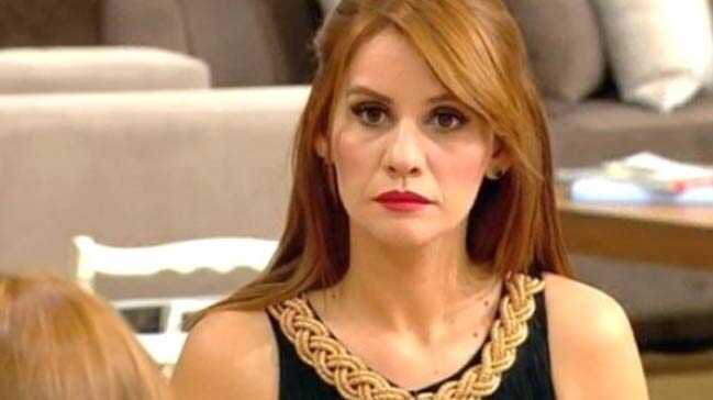 Esra Erol canl� yay�nda...