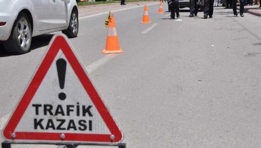 Kırşehir'de meydana gelen trafik kazasında 2 kişi hayatını kaybetti