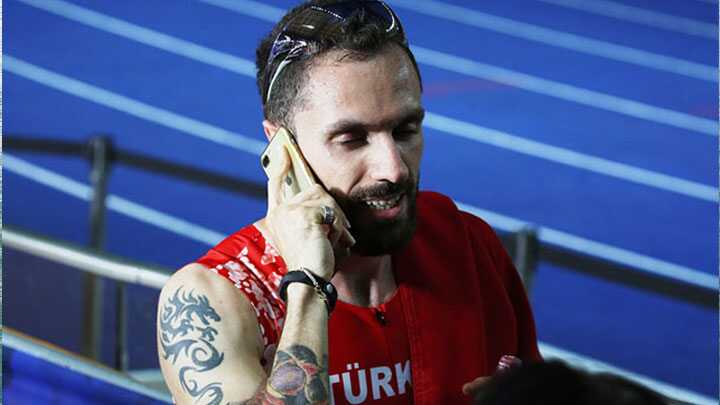 Başkan Erdoğan altın madalya kazanan Guliyev'i telefonla arayarak tebrik etti