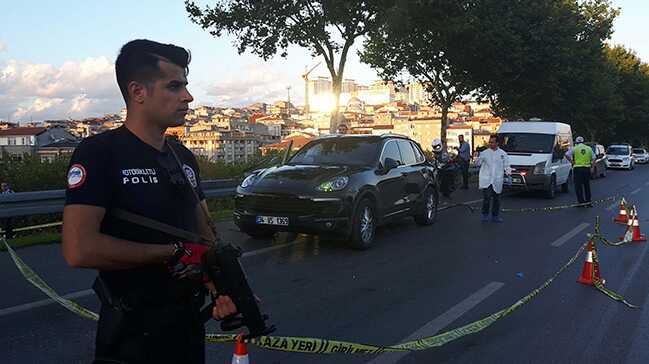 Esenler'de dur ihtarına uymayan şüpheli vurularak yakalandı