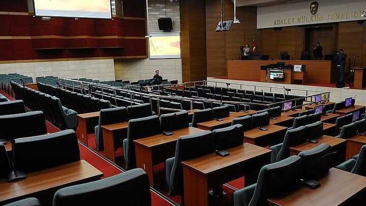 FETÖ sanığı yarbay telefonundan sıkıyönetim emirlerini göstermiş