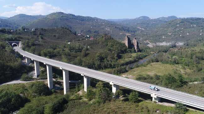 Karadeniz-Akdeniz Otoyol Projesi'nde sona yaklaşıldı