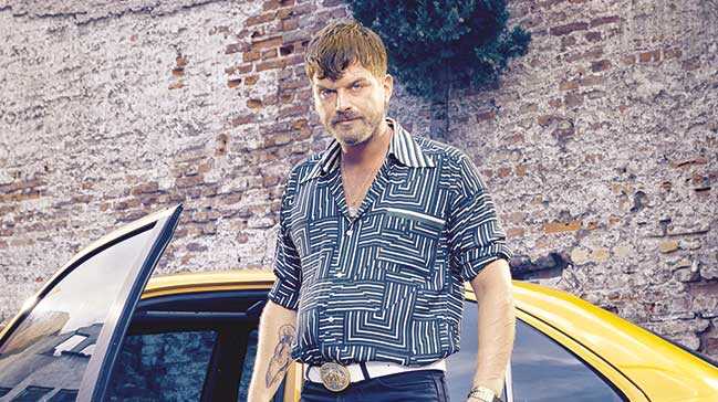 Adana delikanlısı Kıvanç!