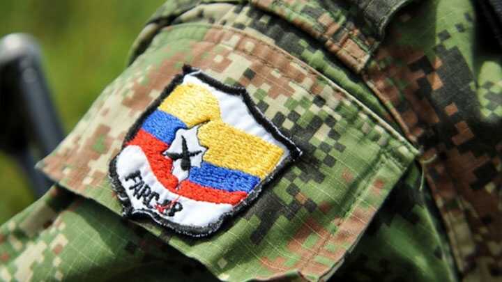 Kolombiya ordusu FARC'ın muhaliflerine hava operasyonu düzenledi