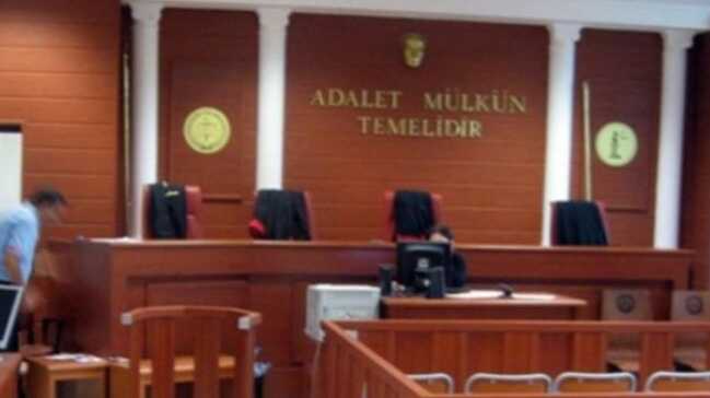 Eşinin üzerine tuz ruhu döken sanığa 1 yıl 6 ay ceza verildi
