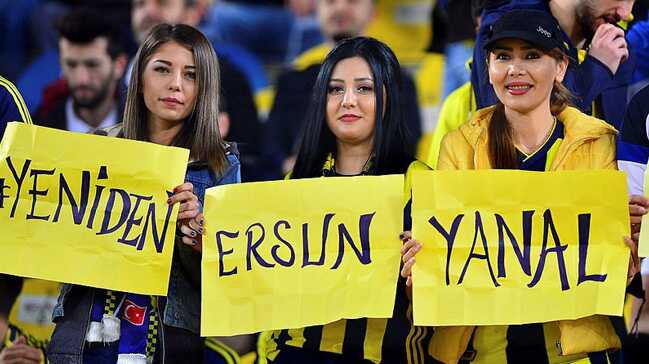 Fenerbahçe tribünlerinden Ersun Yanal sesleri yükseldi