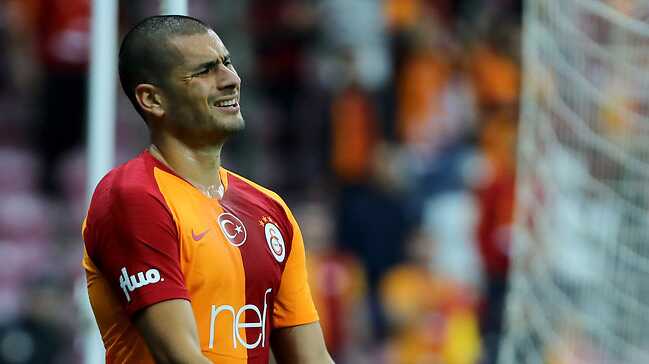 Galatasaray'da Eren Derdiyok ve Selçuk İnan, Antalyaspor maçının kadrosundan çıkarıldı