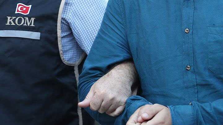 FETÖ'nün 'VIP dinleme' ekibinde yer alan Peker yakalandı