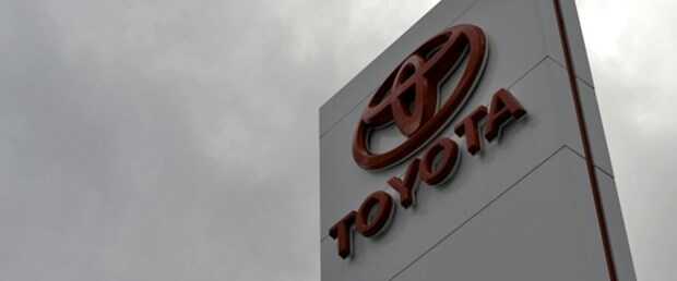 Toyota 2,4 milyon aracı geri çağırıyor