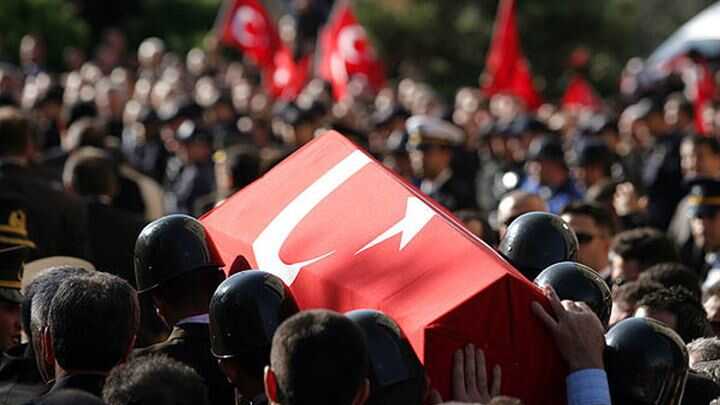 %C5%9E%C4%B1rnak%E2%80%99ta+%C5%9Fehit+askerler+i%C3%A7in+t%C3%B6ren+d%C3%BCzenlendi