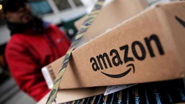 Amazon%E2%80%99un+yapay+zekal%C4%B1+robotu+24+%C3%A7al%C4%B1%C5%9Fan%C4%B1+hastanelik+etti