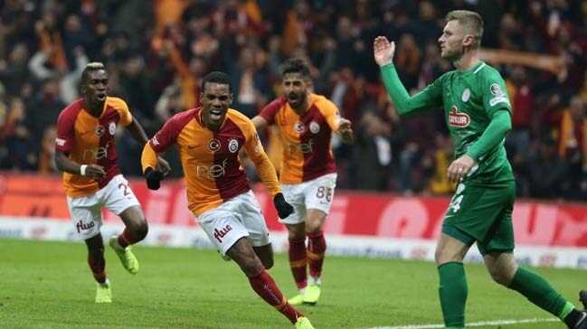 Galatasaray, Başakşehir karşısında kötü gidişi durdurma peşinde