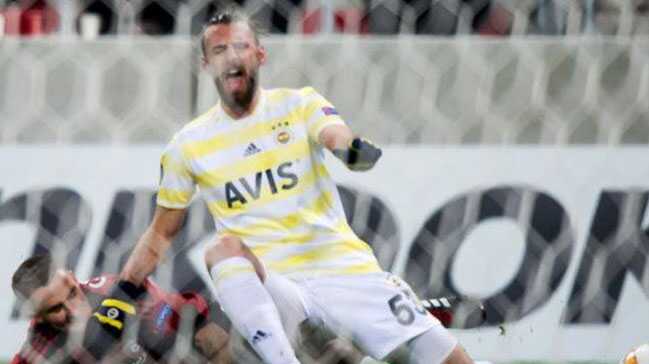 Fenerbahçe'ye Yiğithan Güveli'den kötü haber! 2 ay sahalardan uzak kalacak