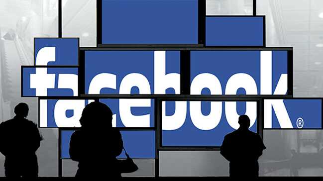 Milyonlarca Facebook fotoğrafları üçüncü parti yazılımlarla paylaşılmış olabilir