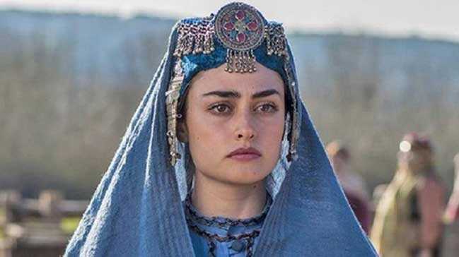 Kraliyet Sanat Akademisi'ne kabul edildi
