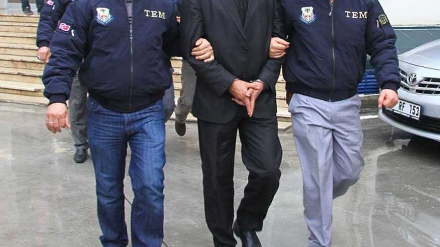 FETÖ'ye yönelik 17 ildeki operasyonda, 20 muvazzaf asker gözaltına alındı