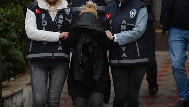 'Kocam evde yok' diye eve çağırıp, gasbetti