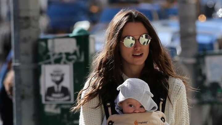 Keira Knightley: Annelikte ben bile zorlanabiliyorum