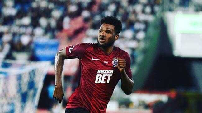 Tetteh+Galatasaray+i%C3%A7in+yola+%C3%A7%C4%B1kt%C4%B1%21;