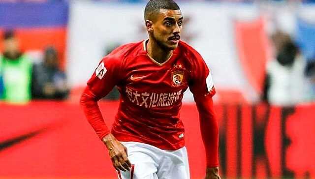 Galatasaray%E2%80%99a+tarihi+tehdit%21;+%E2%80%99FIFA%E2%80%99ya+gidiyorum%E2%80%99