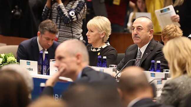 D%C4%B1%C5%9Fi%C5%9Fleri+Bakan%C4%B1+%C3%87avu%C5%9Fo%C4%9Flu:+DEA%C5%9E%E2%80%99%C4%B1n+temizlenmesi+ve+ABD%E2%80%99nin+%C3%A7ekilmesi+koordineli+olmal%C4%B1