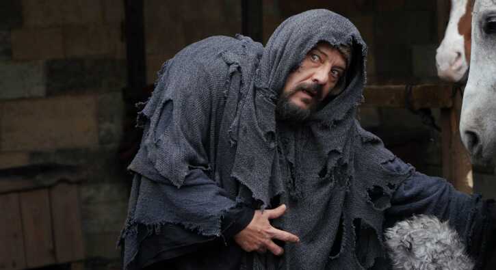 Diriliş Ertuğrul Dragos kimdir" Zangoç ne demektir"