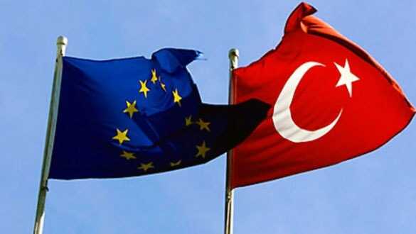 'Türkiye'deki Suriyeliler için ikinci 3 milyar avronun 1.5 milyarını aktaracağız'