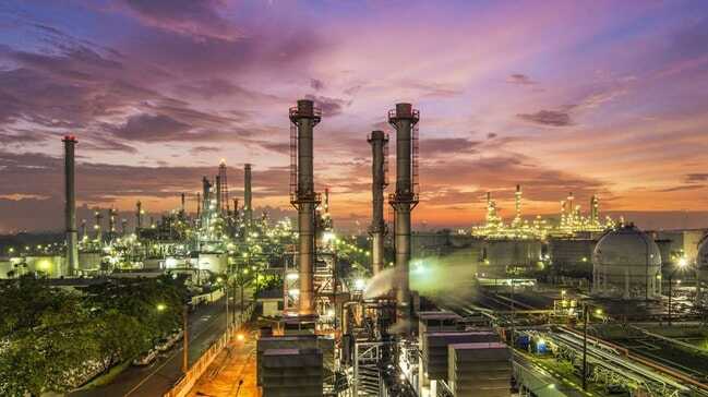 Endonezya ve Umman 10 milyar dolarlık petrol rafinerisi inşa edecek