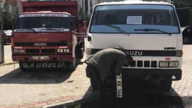 Yan yana park edince yakalandı