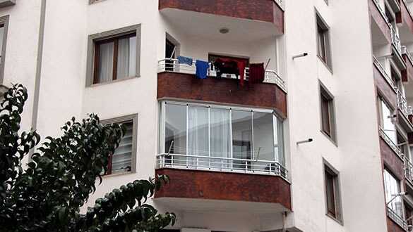 Balkondan çamaşırları toplamayınca öldüğü belirlendi