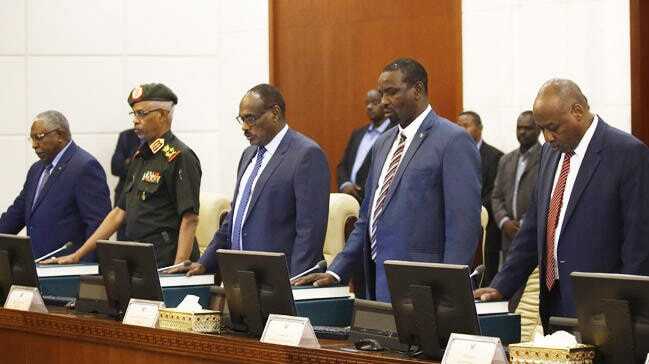 Sudan’da yeni hükümet yemin etti