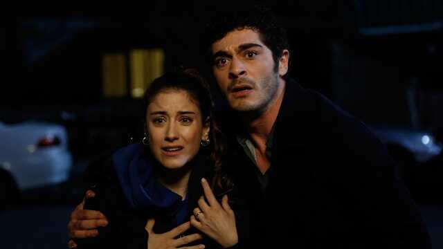 Bizim Hikaye'de Cemil çaresiz durumda
