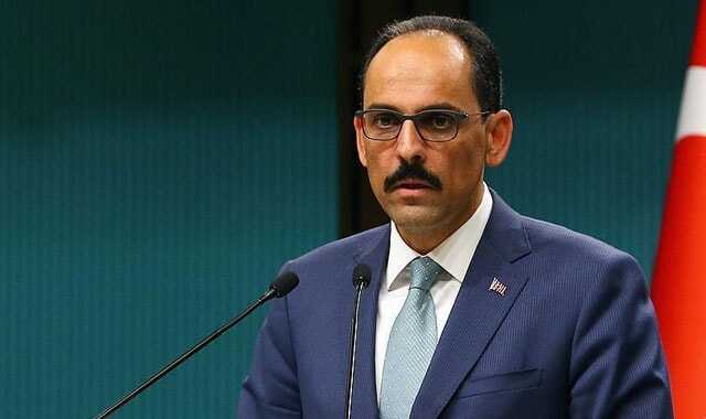 İbrahim Kalın: Charlie Hebdo için yürüyenler katledilen Müslümanlar için de yürüyecek mi"
