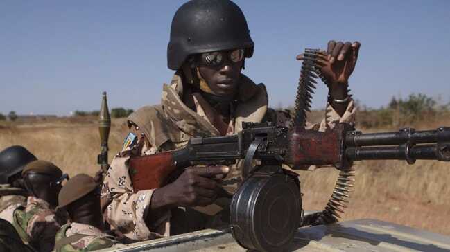 Mali'de askeri üsse düzenlenen saldırıda 16 asker hayatını kaybetti